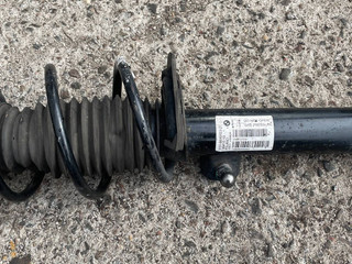 амортизатор передний правый BMW 2 серия F22/F23 F22 2015, 1.5 л., B38 B15 A, бензин, МКПП, купе, 6873723