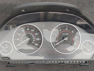щиток приборов (приборная панель) BMW 3 серия F30/F31/F34 F31 2014, 2.0 л., N47 D20 C, дизель, МКПП, синий, универсал, полный привод, правый руль, 9232895