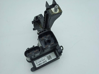 распределитель тока BMW 3 серия F30/F31/F34 F31 2014, 2.0 л., N47 D20 C, дизель, МКПП, синий, универсал, полный привод, правый руль, 9296150