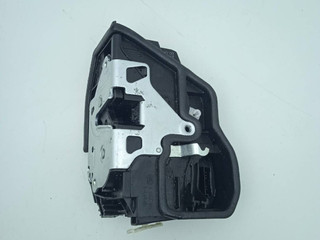замок двери передней левой BMW 3 серия F30/F31/F34 F31 2014, 2.0 л., N47 D20 C, дизель, МКПП, синий, универсал, полный привод, правый руль, 7202145