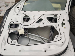 стеклоподъемник передний правый BMW X6 F16 2018, 4.0 л., дизель, АКПП, внедорожник 5 дв., полный привод, 7292902