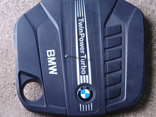 декоративная крышка двигателя BMW X6 F16 2018, 4.0 л., дизель, АКПП, внедорожник 5 дв., полный привод