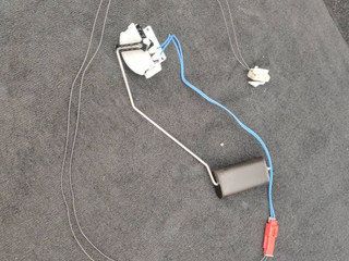 датчик уровня топлива BMW 5 серия F07/F10/F11 F10 2012, 2.0 л., дизель, АКПП, седан, 7319509, 09752107353