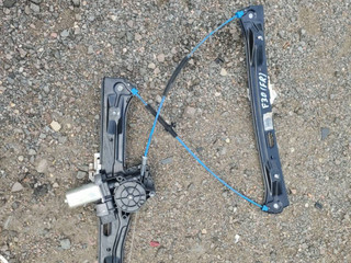 стеклоподъемник передний правый BMW 3 серия F30/F31/F34 F30 2012, 3.5 л., i, бензин, АКПП, седан, задний привод, 7259824