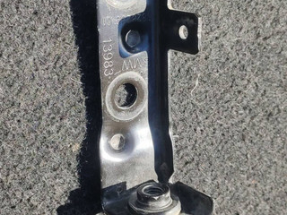 кронштейн (крепление) BMW X1 F48 2018, 2.5 л., дизель, АКПП, внедорожник 5 дв., правый руль, 6828269