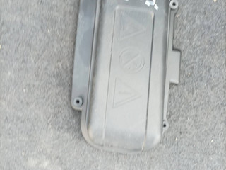 крышка блока предохранителей BMW 5 серия F07/F10/F11 F10 2012, 2.0 л., дизель, АКПП, седан, 12907555189