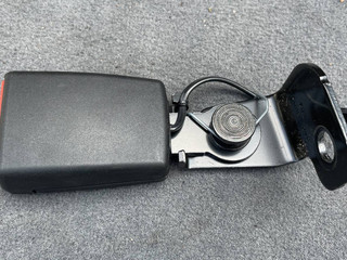 замок ремня безопасности BMW X3 G01 2021, 2.0 л., B48 B20 A, бензин, АКПП, внедорожник 5 дв., 7414287