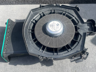 сабвуфер BMW X3 G01 2021, 2.0 л., B48 B20 A, бензин, АКПП, внедорожник 5 дв., 65136811918