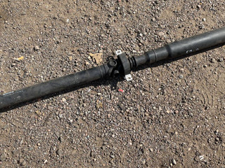 карданный вал BMW 5 серия F07/F10/F11 F10 2011, 3.0 л., N57 D30 A, дизель, МКПП, седан, задний привод, 7563158