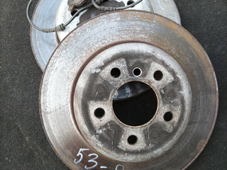 диски тормозные задние BMW 5 серия F07/F10/F11 F10 2011, 3.0 л., N57 D30 A, дизель, МКПП, седан, задний привод