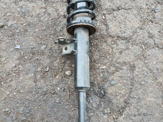 амортизатор передний правый BMW 6 серия F06/F12/F13 F06 2014, 4.0 л., дизель, a300, седан