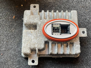 блок розжига ксенона BMW 7 серия F01/F02 F01 2010, 3.0 л., D, N57 D30 A, дизель, АКПП, 475, седан, задний привод, правый руль, 7237647