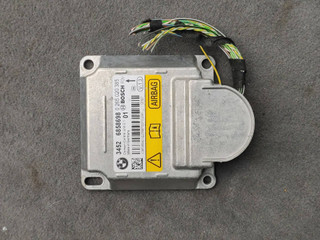 блок AirBag BMW 3 серия F30/F31/F34 F30 2012, 2.0 л., N20 B20 A, бензин, АКПП, черный, седан, задний привод, правый руль, 6858698