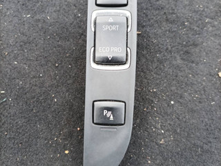 панель управления BMW 3 серия F30/F31/F34 F30 2012, 2.0 л., N20 B20 A, бензин, АКПП, черный, седан, задний привод, правый руль, 9252921