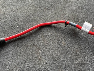 клемма аккумулятора плюс BMW 5 серия F07/F10/F11 F10 2011, 3.0 л., N57 D30 A, дизель, МКПП, седан, задний привод, 9217036, 9217034