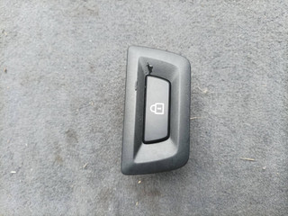 кнопка открытия багажника BMW 6 серия F06/F12/F13 F06 2014, 4.0 л., дизель, a300, седан, 9275120