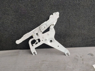 петля капота правая BMW X6 F16 2018, 4.0 л., дизель, АКПП, внедорожник 5 дв., полный привод, 7294530