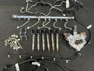 форсунка BMW X6 F16 2018, 4.0 л., дизель, АКПП, внедорожник 5 дв., полный привод, 7805423, 7823461, 7823470, 8511667, 0445117