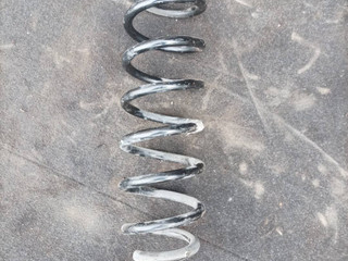 пружина передняя BMW 5 серия F07/F10/F11 F10 2011, 3.0 л., i, N52N B30 A, бензин, АКПП, седан, задний привод