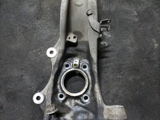 кулак поворотный левый BMW 5 серия G30/G31 G31 2017, 3.0 л., B57 D30 A, дизель, АКПП, универсал, полный привод, 31206884385, 6884385