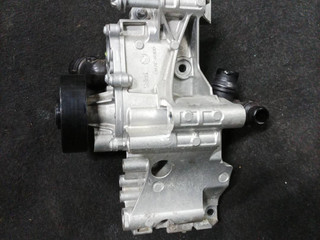 помпа BMW X3 G01 2021, 2.0 л., B48 B20 A, бензин, АКПП, внедорожник 5 дв., 8650988