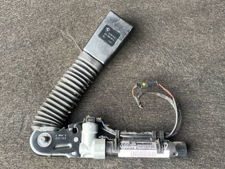 пиропатрон BMW 7 серия F01/F02 [рестайлинг] F02 2014, 3.0 л., N57 D30 A, дизель, АКПП, серый, седан, задний привод, правый руль, 7328842