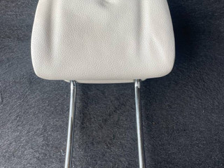 подголовник BMW 7 серия F01/F02 [рестайлинг] F02 2014, 3.0 л., N57 D30 A, дизель, АКПП, серый, седан, задний привод, правый руль