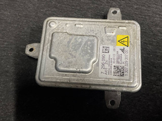 блок розжига ксенона BMW 7 серия F01/F02 [рестайлинг] F02 2014, 3.0 л., N57 D30 A, дизель, АКПП, серый, седан, задний привод, правый руль, 7296090