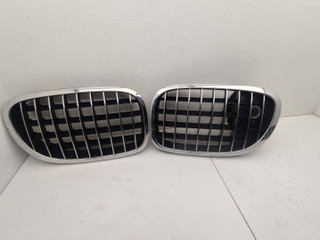 решетка радиатора BMW 7 серия F01/F02 F01 2009, 4.0 л., дизель, АКПП, imperial-blau brillant metallic, седан, задний привод, правый руль