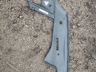 планка под капот BMW 7 серия F01/F02 F01 2009, 4.0 л., дизель, АКПП, imperial-blau brillant metallic, седан, задний привод, правый руль, 7019802