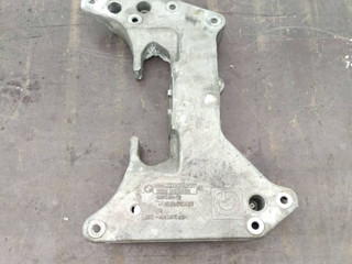 кронштейн КПП BMW 5 серия G30/G31 G30 2019, 2.0 л., i, B48 B20 A, бензин, АКПП, a90, седан, задний привод, правый руль, 9485330