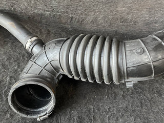 патрубок воздушного фильтра BMW 3 серия F30/F31/F34 F31 2014, 2.0 л., N47 D20 C, дизель, МКПП, синий, универсал, полный привод, правый руль, 586509