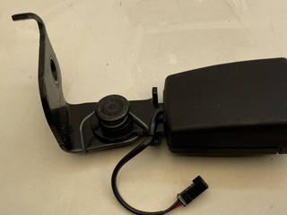 замок ремня безопасности BMW X3 G01 2019, 2.0 л., B48 B20 B, бензин, АКПП, внедорожник 5 дв., полный привод, правый руль, 7414287