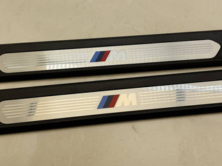накладка на порог внутренняя BMW X3 G01 2019, 2.0 л., B48 B20 B, бензин, АКПП, внедорожник 5 дв., полный привод, правый руль