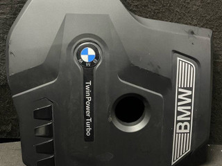 декоративная крышка двигателя BMW X3 G01 2019, 2.0 л., B48 B20 B, бензин, АКПП, внедорожник 5 дв., полный привод, правый руль, 8657035, 8657055