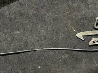 замок капота BMW 7 серия F01/F02 F01 2009, 3.0 л., N57 D30 A, дизель, АКПП, седан, задний привод, правый руль, 7183763