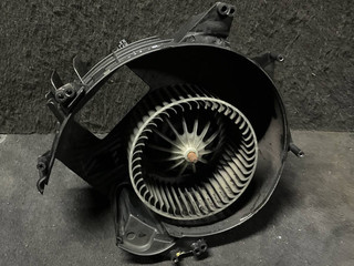 моторчик печки BMW 7 серия F01/F02 F01 2009, 3.0 л., N57 D30 A, дизель, АКПП, седан, задний привод, правый руль