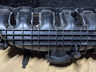 коллектор впускной BMW 5 серия F07/F10/F11 2011, 3.5 л., бензин, АКПП, седан, 7576911, N55