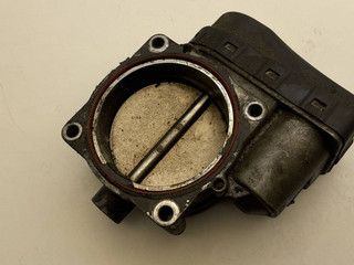 заслонка дроссельная BMW X5 E53 2001, 4.4 л., бензин, внедорожник 5 дв., 13541435959