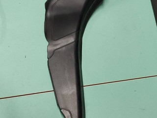 водосток крышки багажника BMW 5 серия G30/G31 G30 2017, 2.0 л., i, гибрид, АКПП, 475 black-sapphire metallic, седан, задний привод, правый руль, 7400596