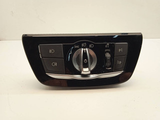 переключатель света BMW 5 серия G30/G31 G30 2017, 2.0 л., i, гибрид, АКПП, 475 black-sapphire metallic, седан, задний привод, правый руль, 6841883