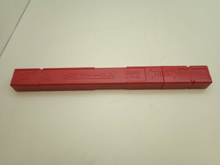 знак аварийной остановки BMW 5 серия F07/F10/F11 2011, 3.0 л., дизель, АКПП, хетчбэк 5 дв., задний привод, 6770487