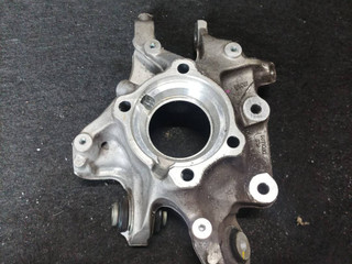 кулак задний правый BMW X3 G01 2021, 2.0 л., B48 B20 A, бензин, АКПП, внедорожник 5 дв., правый руль, 6871030