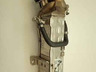 охладитель EGR / Радиатор EGR BMW 5 серия F07/F10/F11 2012, 2.0 л., N47 D20 C, дизель, АКПП, седан, 8476993