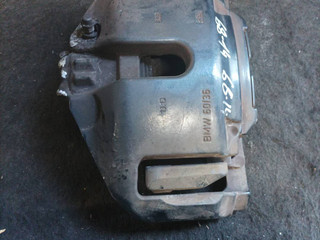суппорт передний правый BMW 6 серия F06/F12/F13 F06 2012, 4.0 л., D, дизель, АКПП, седан, задний привод, правый руль