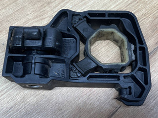 крепление кассеты радиаторов BMW 6 серия F06/F12/F13 F06 2012, 4.0 л., D, дизель, АКПП, седан, задний привод, правый руль, 7575248