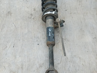 амортизатор передний левый BMW 5 серия F07/F10/F11 2012, 3.0 л., N57 D30 A, дизель, хетчбэк 5 дв., задний привод, правый руль, 6778787
