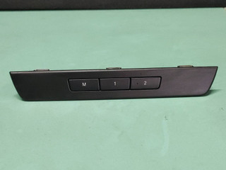 блок управления сиденьем BMW 5 серия F07/F10/F11 2012, 3.0 л., N57 D30 A, дизель, хетчбэк 5 дв., задний привод, правый руль, 61319215753