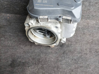заслонка дроссельная BMW 3 серия F30/F31/F34 F30 2012, 2.0 л., N20 B20 A, бензин, АКПП, черный, седан, задний привод, правый руль, 7588625
