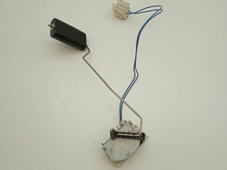 датчик уровня топлива BMW 6 серия F06/F12/F13 F06 2012, 4.0 л., D, дизель, АКПП, седан, задний привод, правый руль, 7319509